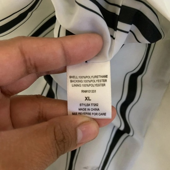 White Jacket - Picture 4 of 4